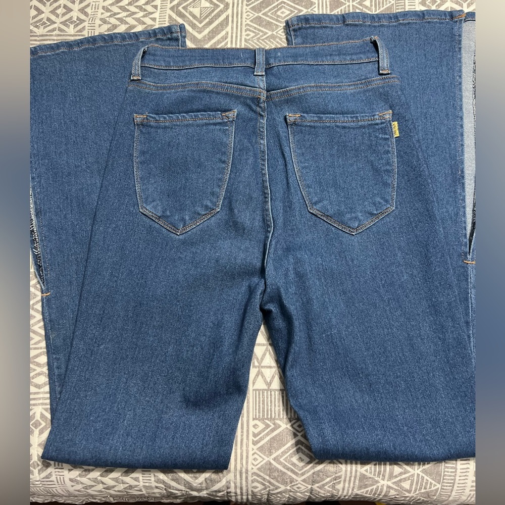 Vibrant flare/split Jean size 13/30 - Picture 2 of 6